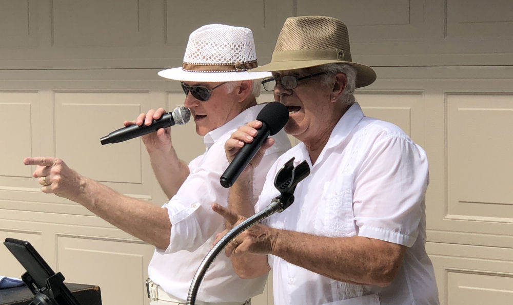 Ken & Dennis vocalizing